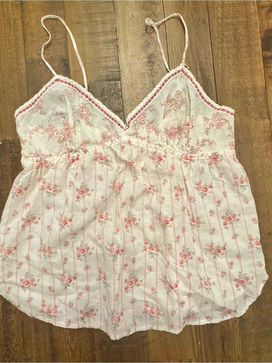 Victoria's Secret Other - Victoria's Secret Pink & White Floral Lace-Trim Camisole